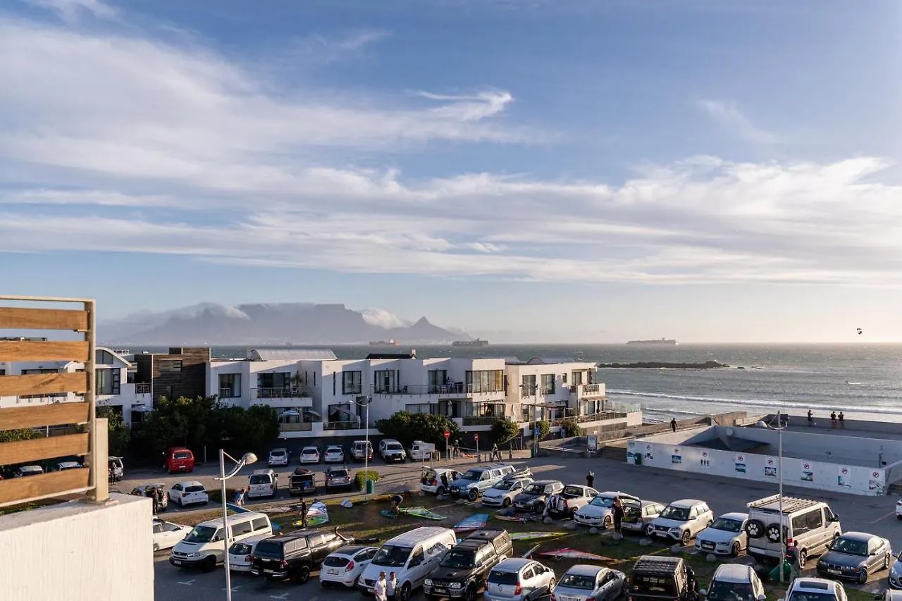 Panoramic Ocean View Beachfront Top Floor 2 Bed, Big Bay- 212 Eden On The Bay Bloubergstrand Afrique du Sud